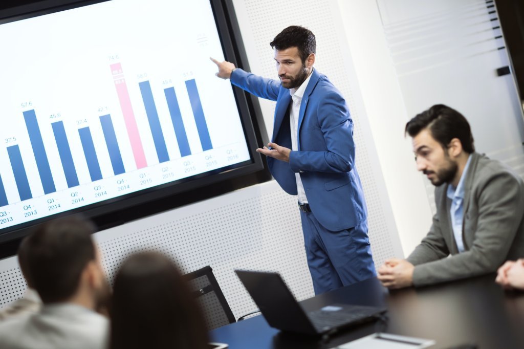 Data analysis and statistics at board meeting